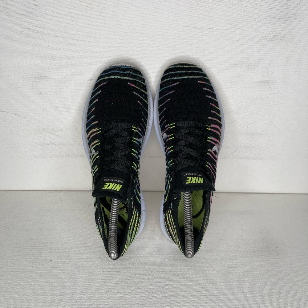Nike Free Rn Flyknit - Picture 6 of 8